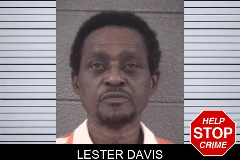 Lester Davis