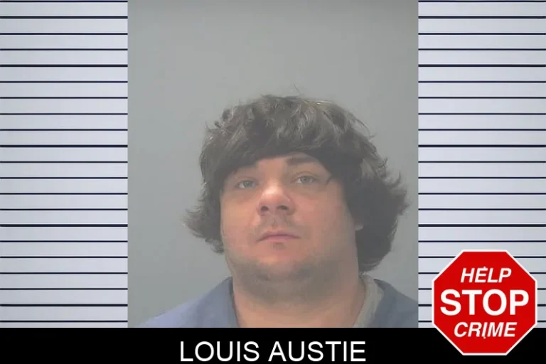 LouIs AuStie