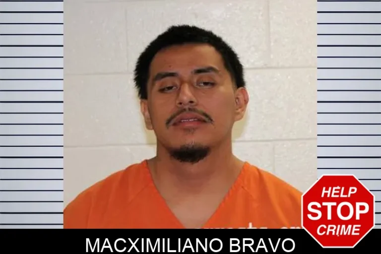 Macximiliano Bravo