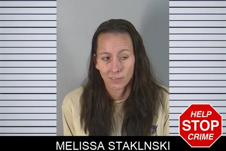 Melissa Staklnski