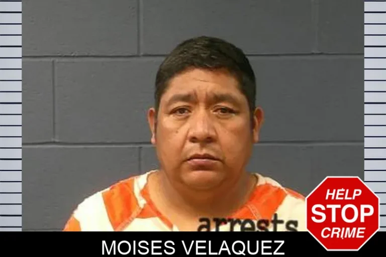 Moises Velaquez