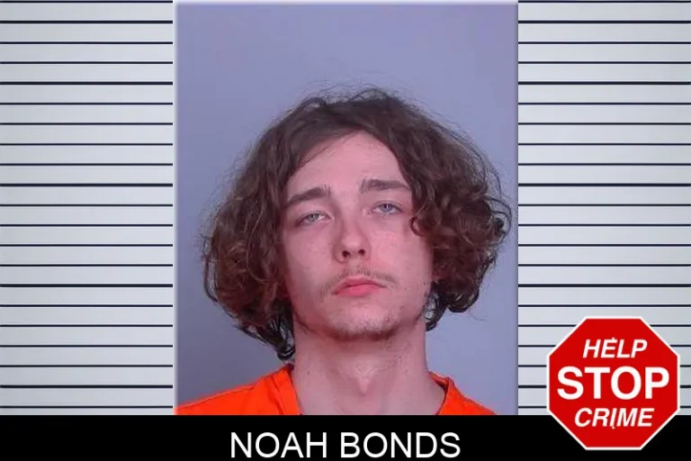 Noah Bonds