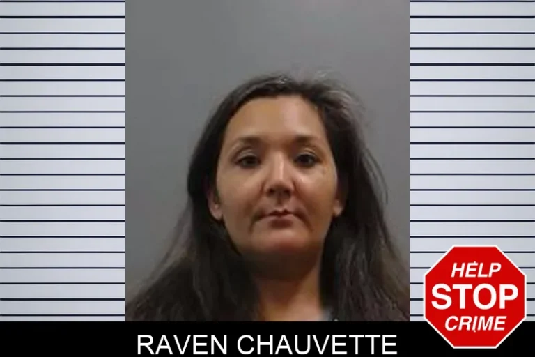 Raven ChauVette