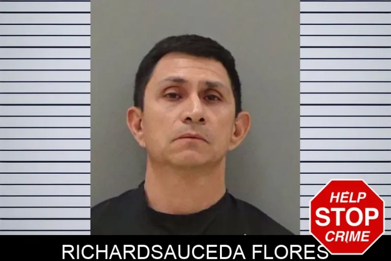RichardSauceda Flores