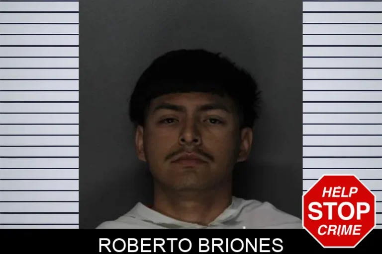Roberto Briones
