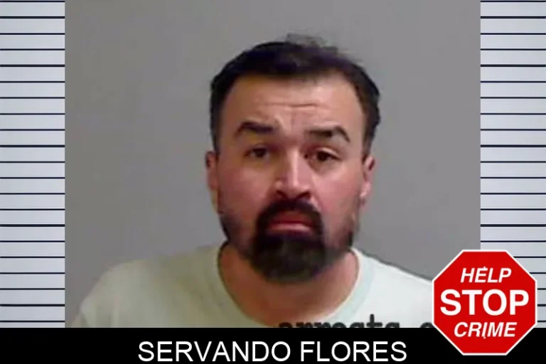 Servando Flores