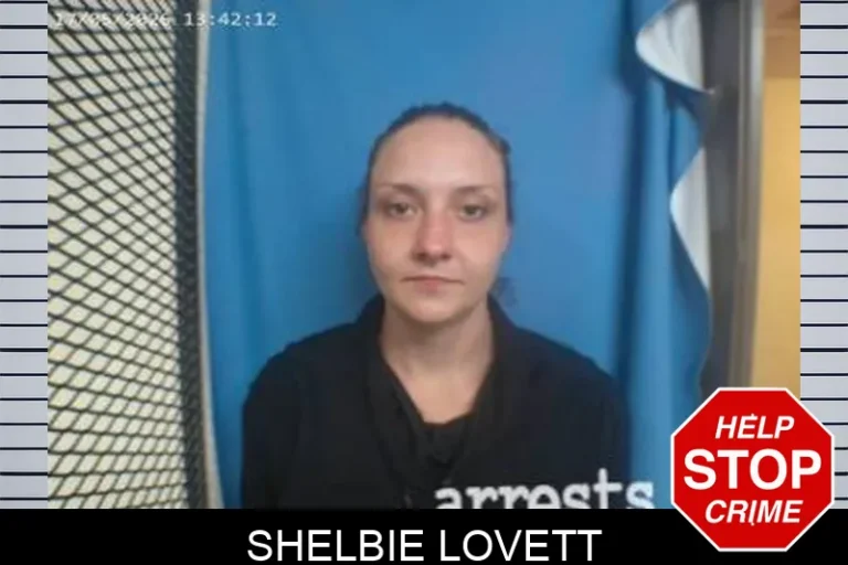 Shelbie Lovett