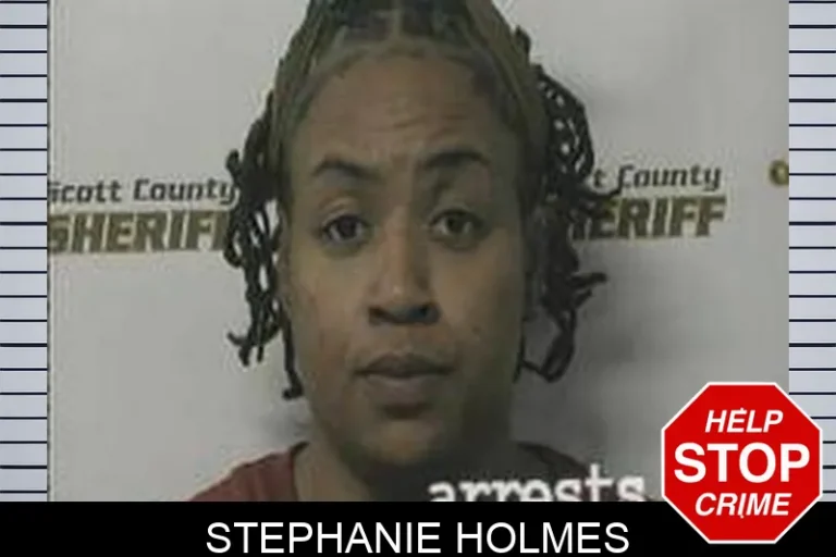 Stephanie Holmes