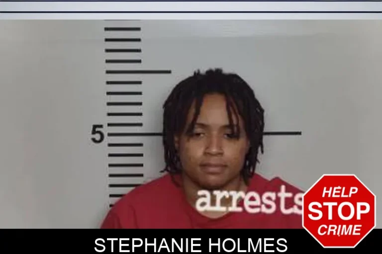 Stephanie Holmes