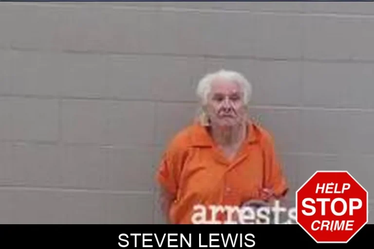 Steven Lewis