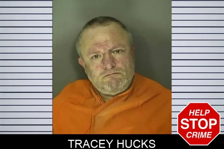 Tracey HuCks