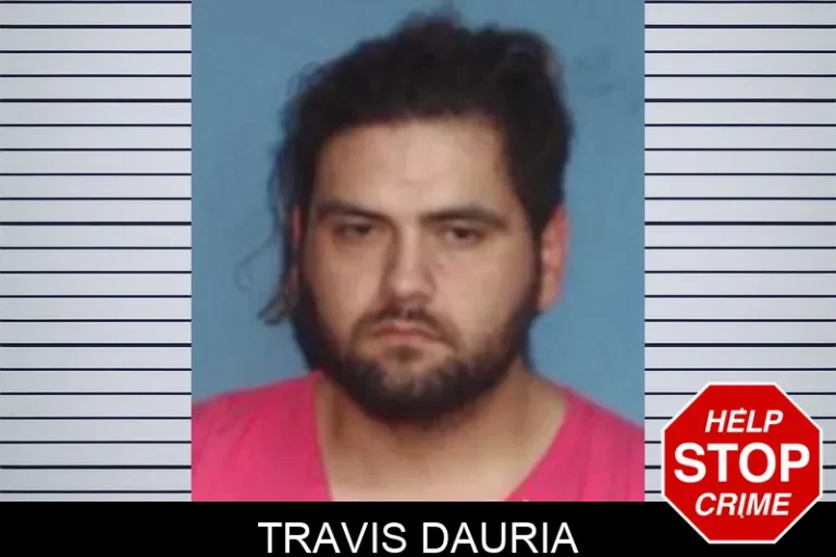 Travis DauRia