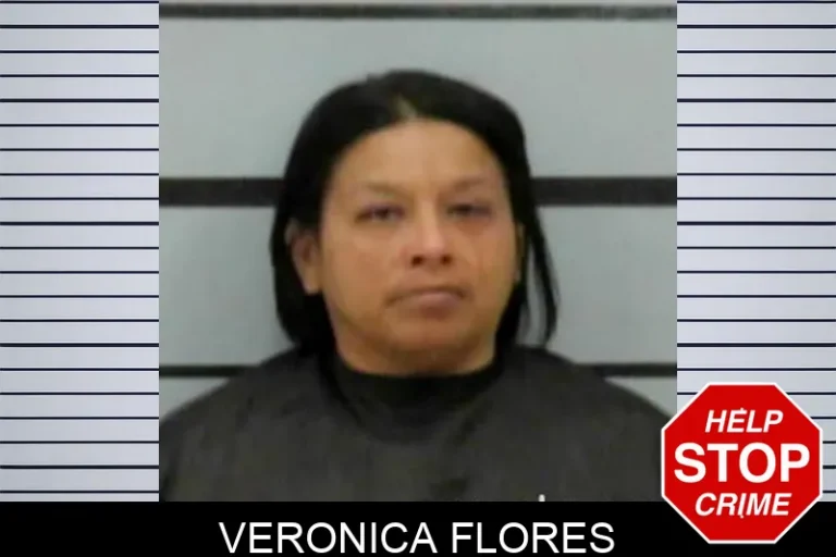 Veronica Flores