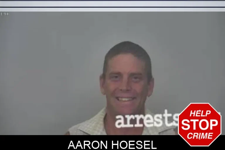 Aaron Hoesel