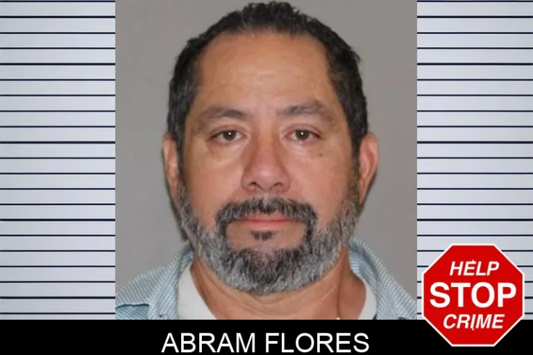 Abram Flores