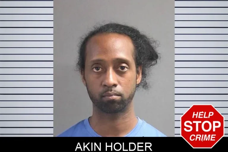 Akin Holder