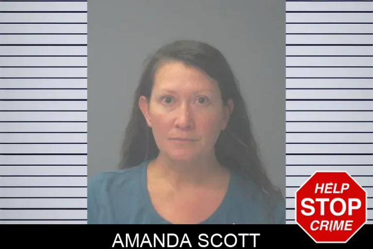 Amanda Scott