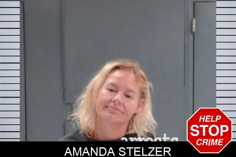 Amanda Stelzer