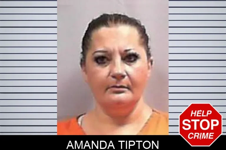 Amanda Tipton