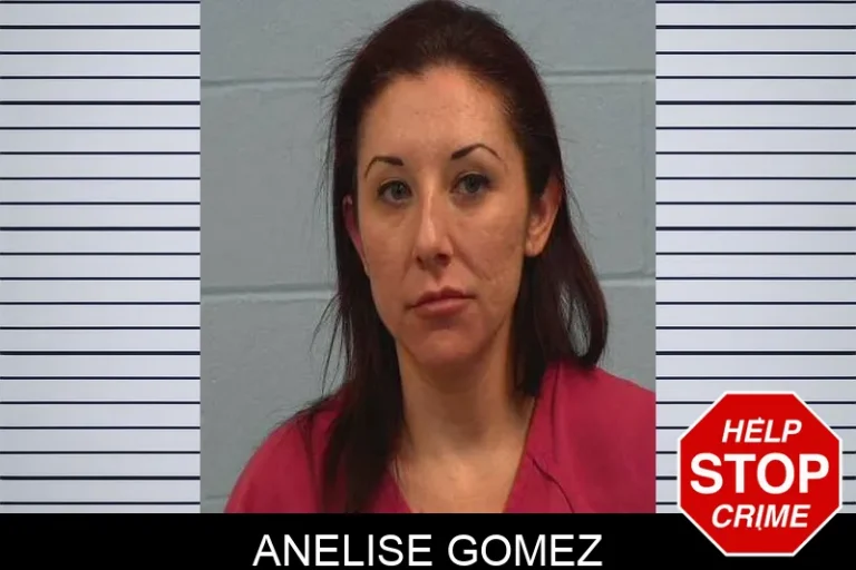 Anelise Gomez