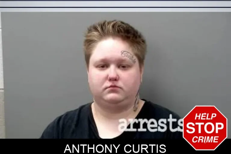 Anthony Curtis