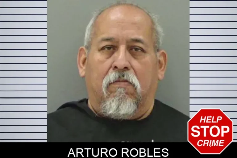 Arturo Robles