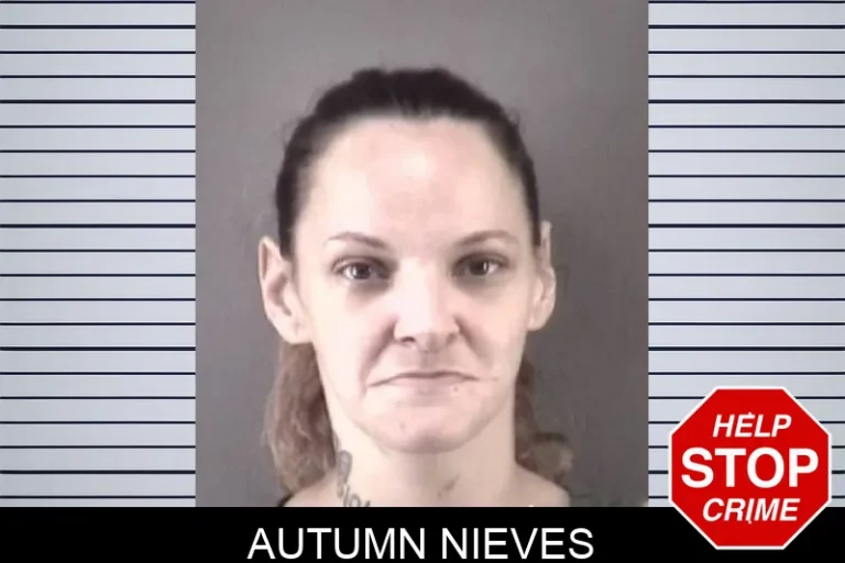 Autumn Nieves