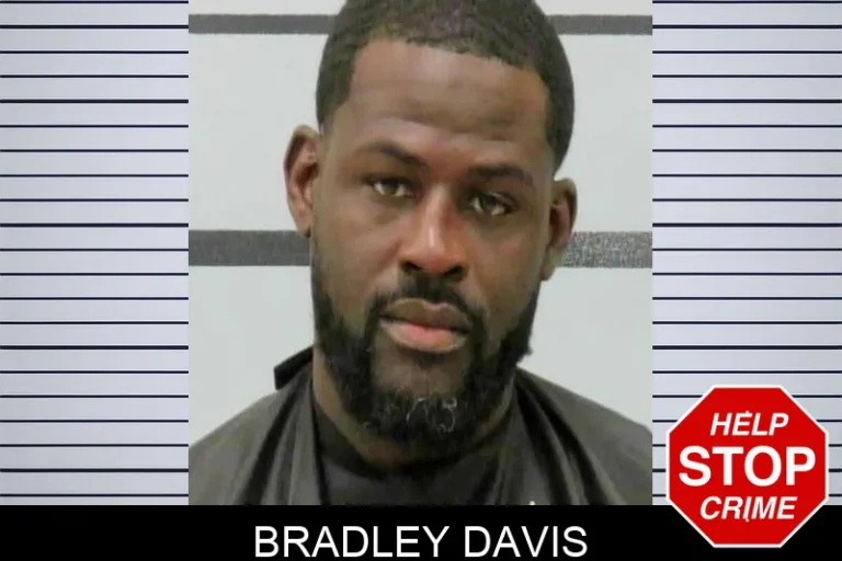 Bradley Davis