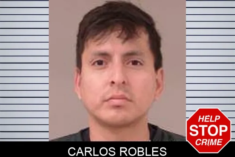 Carlos Robles