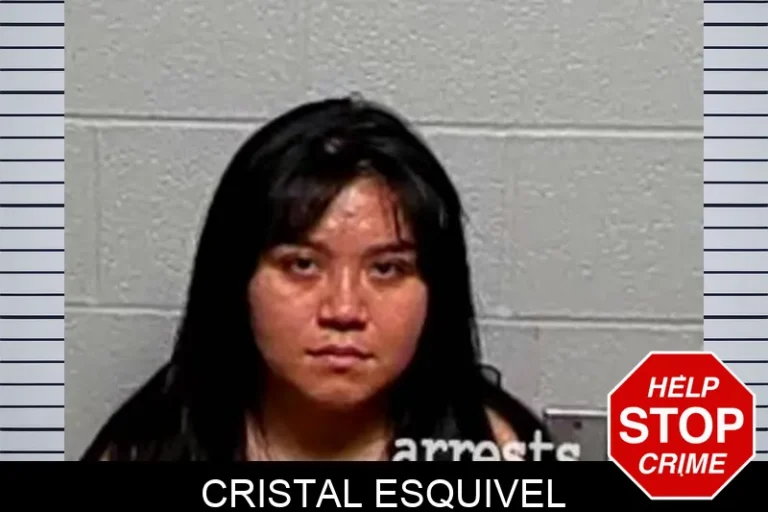 Cristal Esquivel