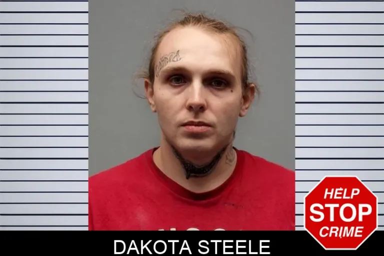 Dakota Steele