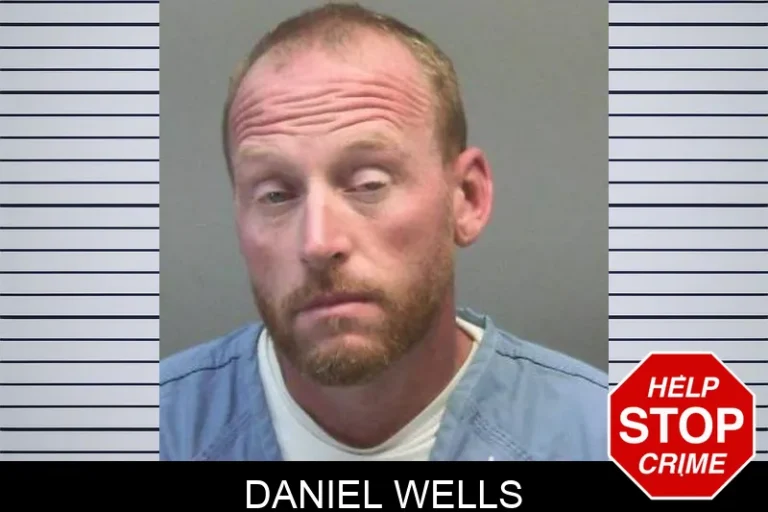 Daniel Wells