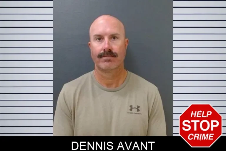 Dennis Avant