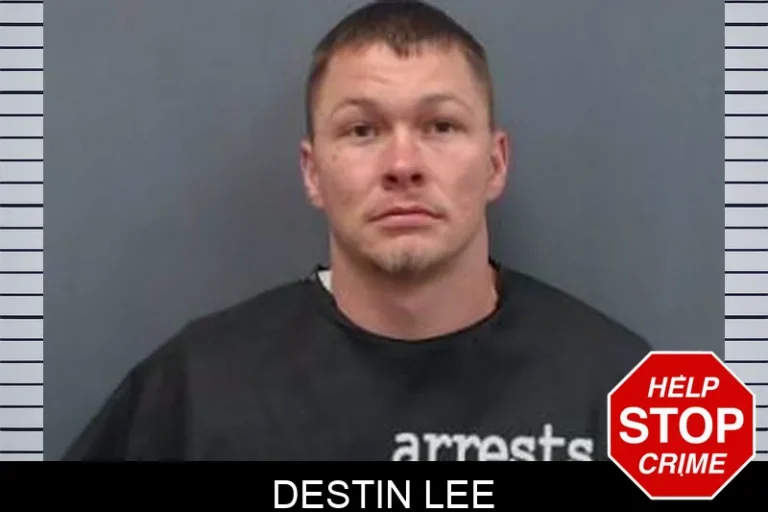 Destin Lee