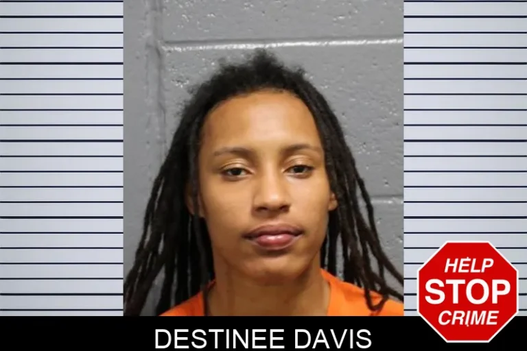 Destinee Davis