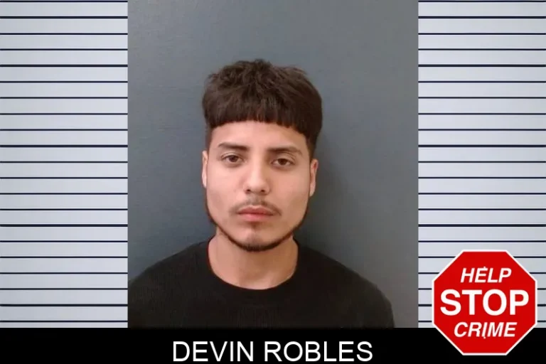 Devin Robles