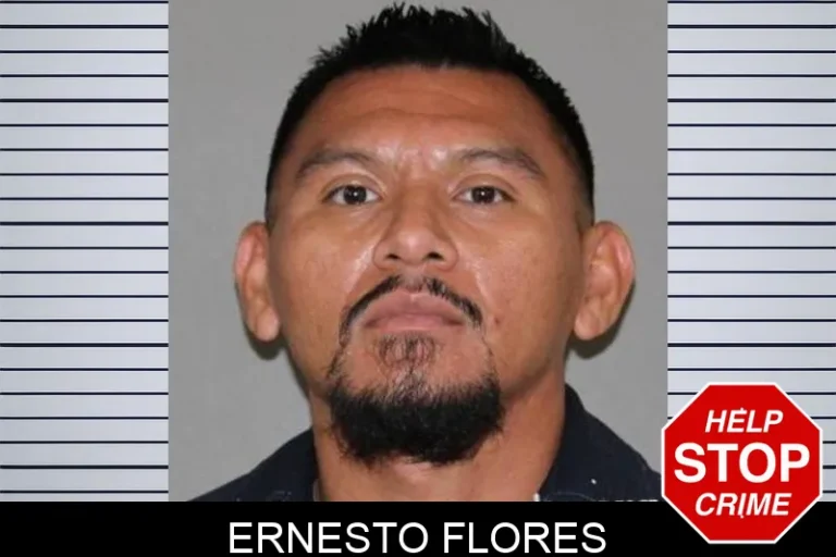 Ernesto Flores