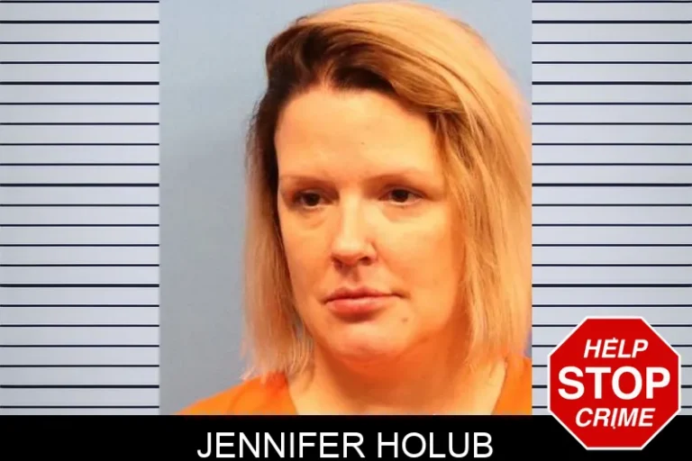 Jennifer Holub