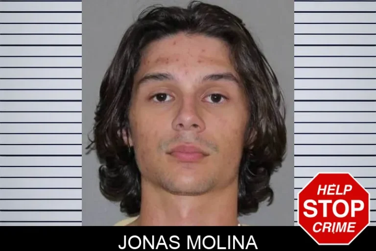 Jonas Molina