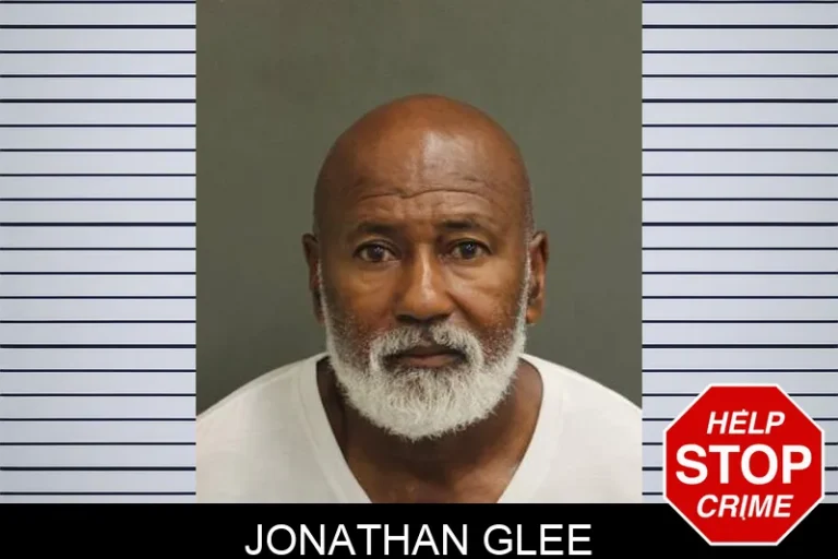 Jonathan Glee