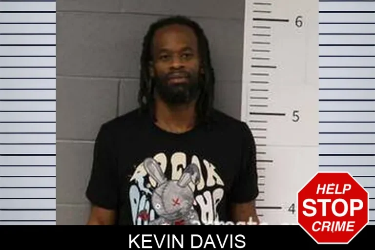 KEVIN DAVIS