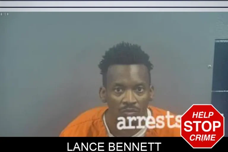 Lance Bennett