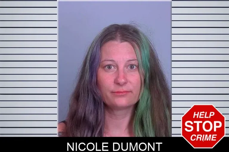 Nicole Dumont