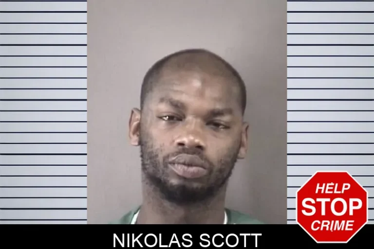 Nikolas Scott