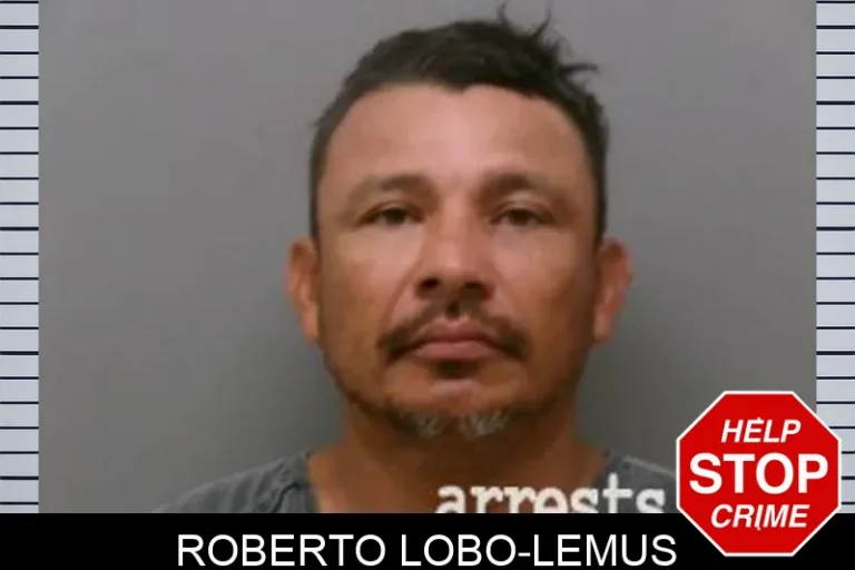 Roberto Lobo-Lemus