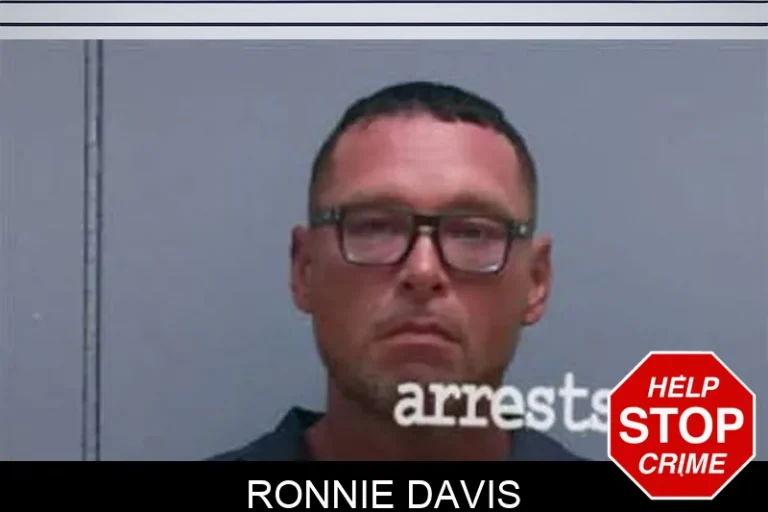 Ronnie Davis