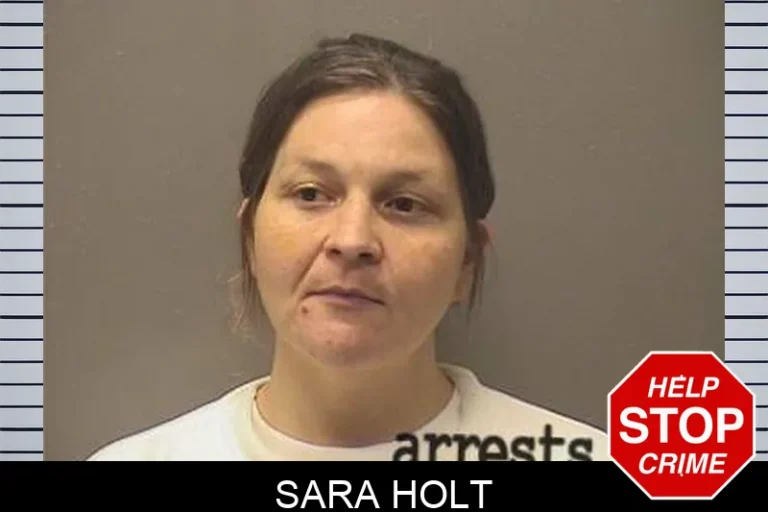 Sara Holt