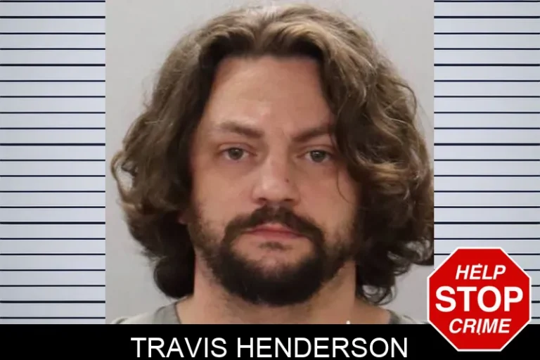 Travis Henderson