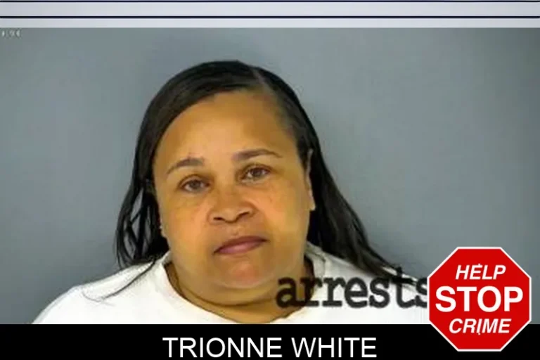 Trionne White
