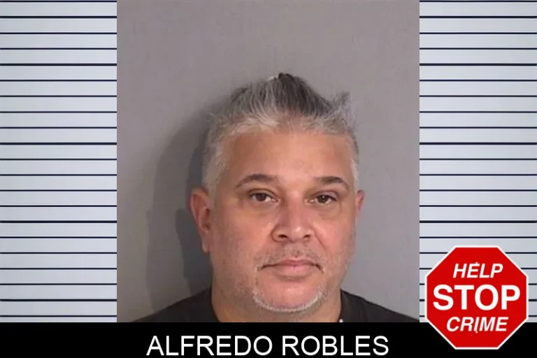 Alfredo Robles